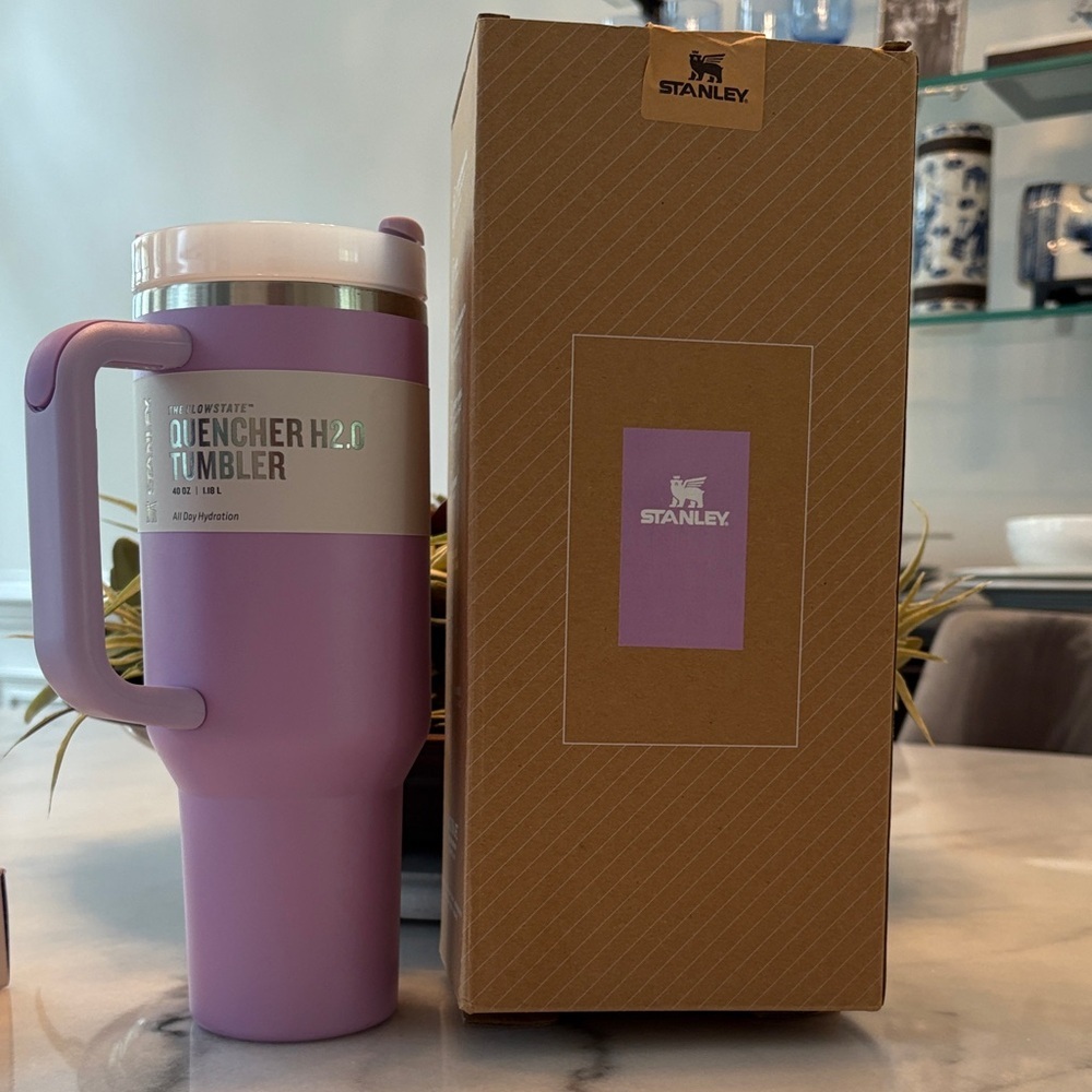 New Stanley 40 ounce Quencher H2.0 Tumbler
Lilac Purple - Picture 2 of 11